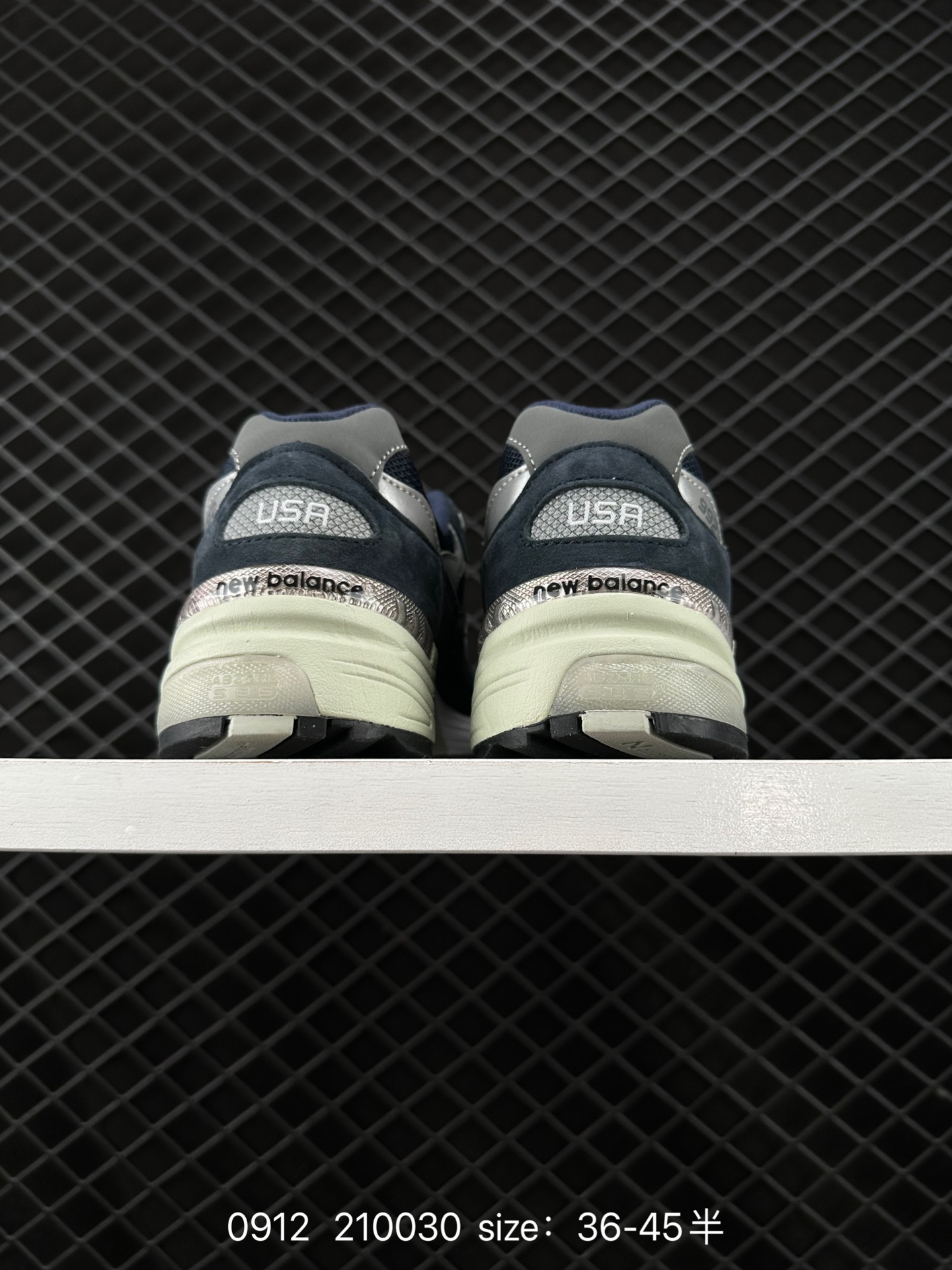 New Balance Made in USA M992